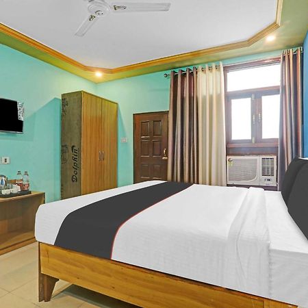 Collection O Premier Near Hazratganj Hotel Lucknow Luaran gambar