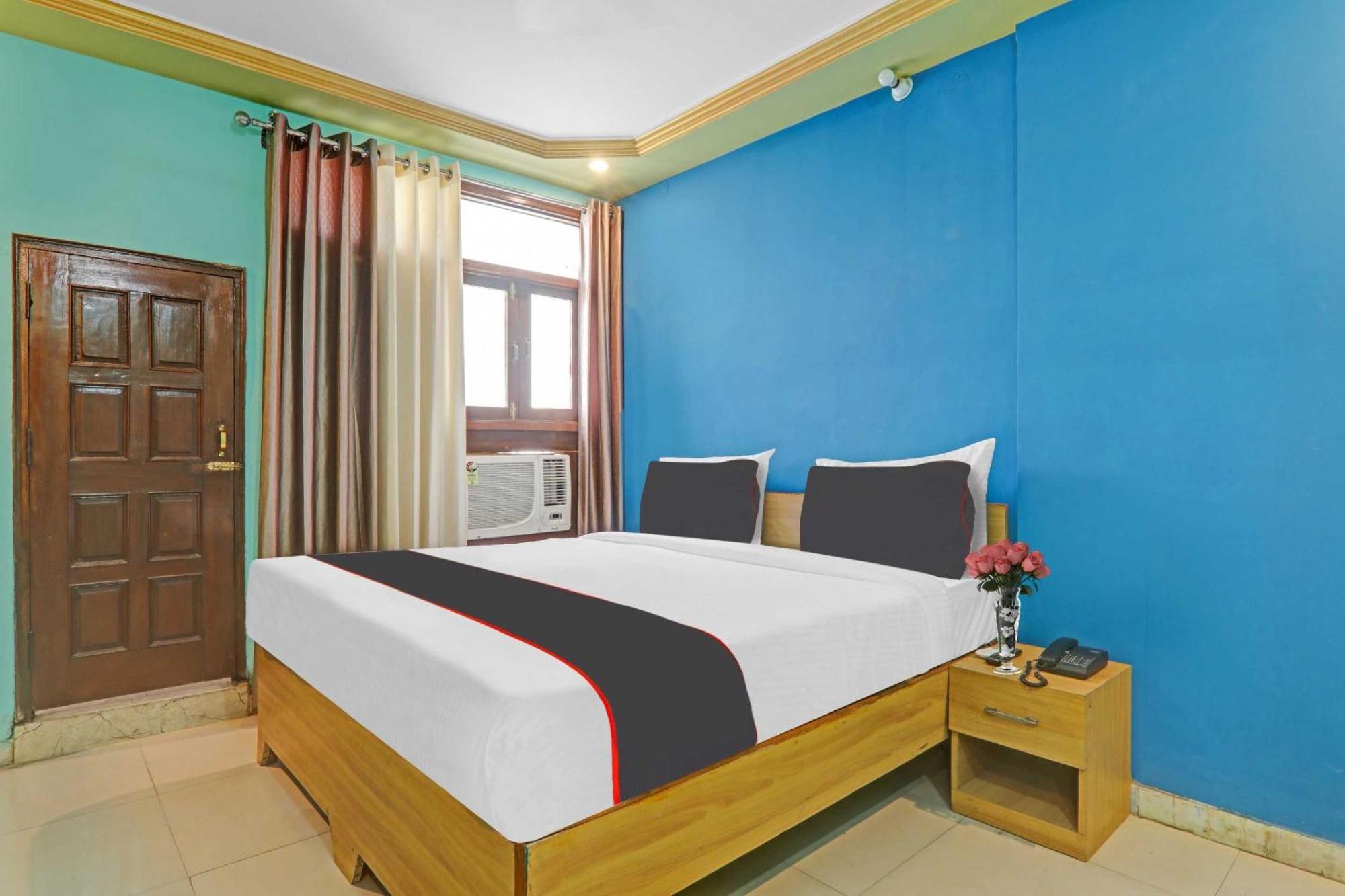 Collection O Premier Near Hazratganj Hotel Lucknow Luaran gambar