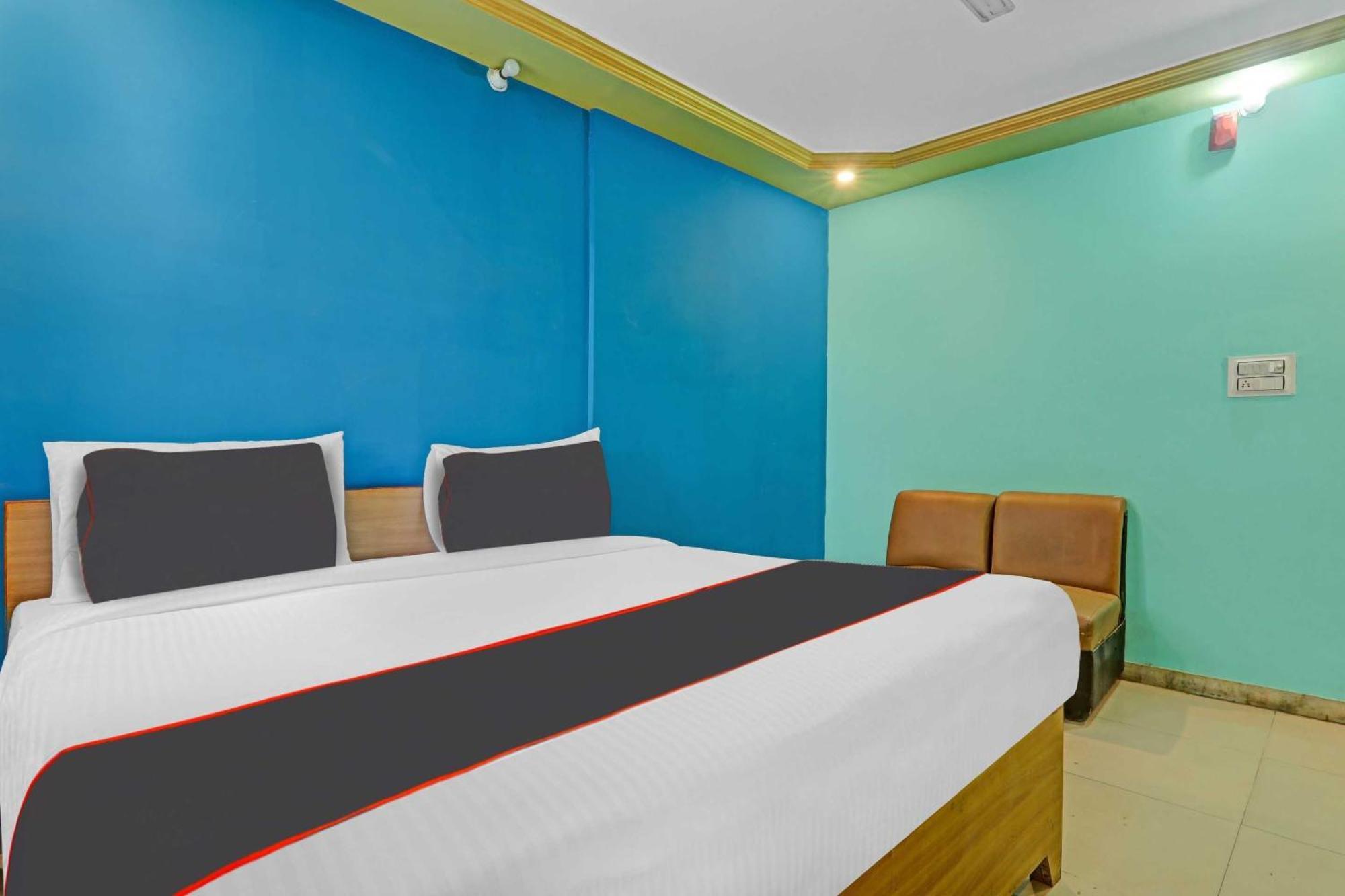 Collection O Premier Near Hazratganj Hotel Lucknow Luaran gambar