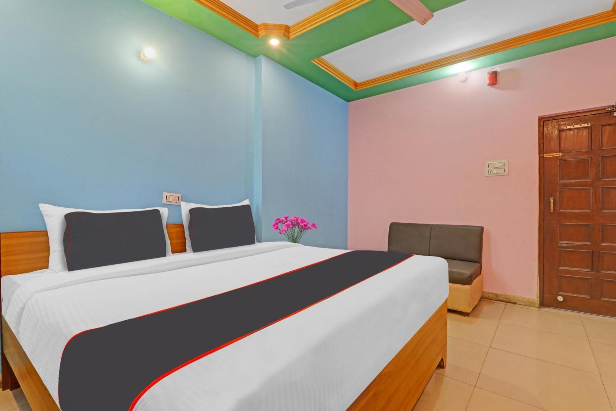 Collection O Premier Near Hazratganj Hotel Lucknow Luaran gambar